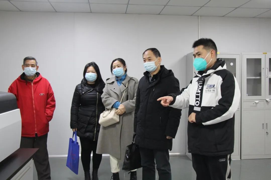 江汉区司法局领导 莅临湖北崇新司法鉴定中心调研指导